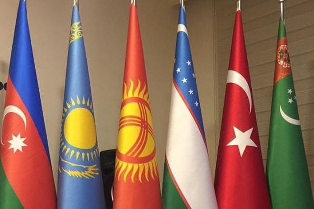 Türk dövlətlərinin dövlət bayraqları