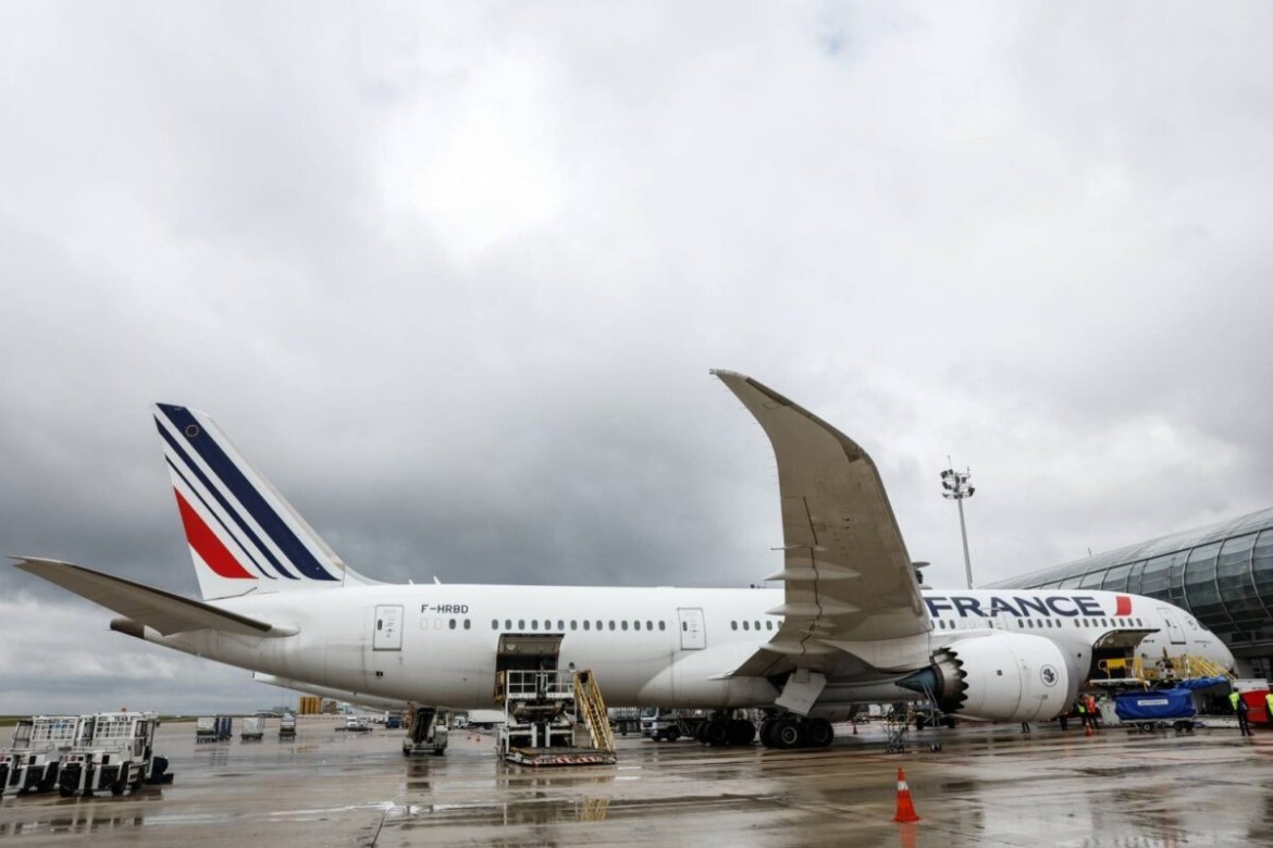 Air France Beyrut və Təl-Əvivə uçuşları dayandırır