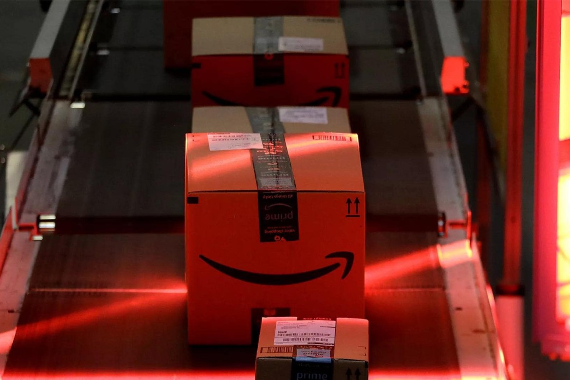 İtaliya Amazondan 121 milyon avro müsadirə edib