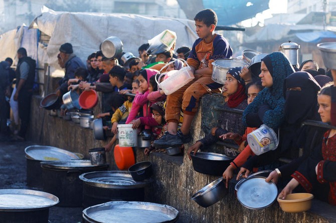Stiv Vitkoff Qəzzada Humanitar Yardım Üçün Yaxın Şərqə Səfər Edib