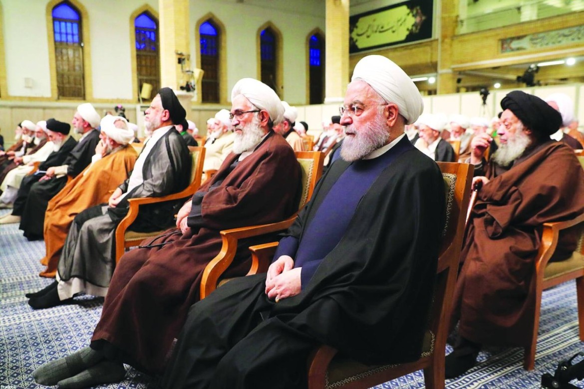 Ruhani İslam “respublikasının” gələcəyindən narahatdır