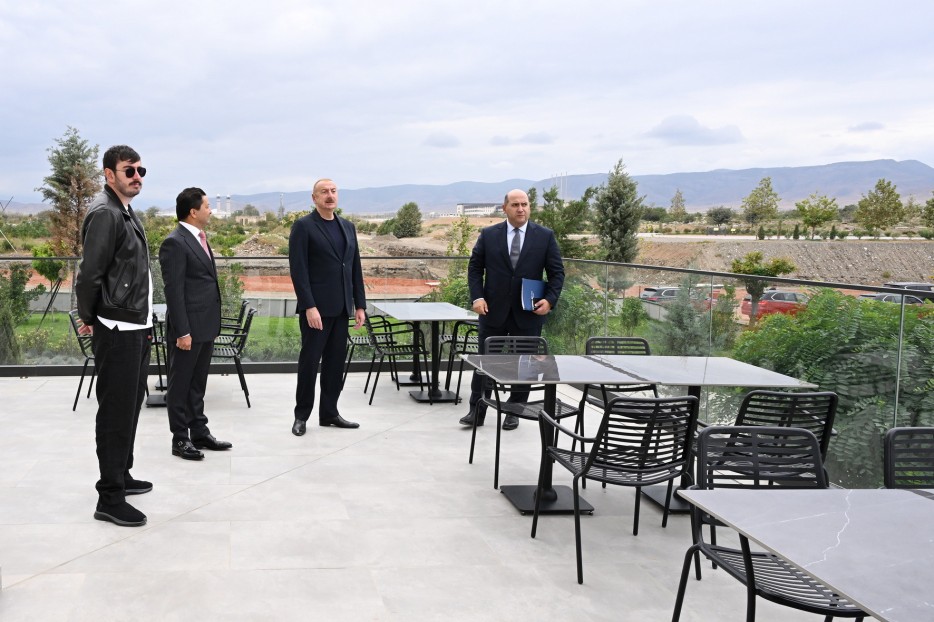 Prezident İlham Əliyev “Aghdam City Hotel”in açılışında iştirak edib