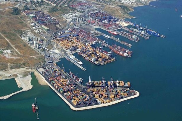 Türkiyənin Ambarlı limanı 16 milyon tondan çox yük qəbul edib (ÖZƏL)