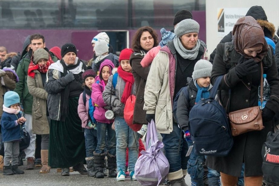 Avropada sığınacaq almaq üçün 1,14 milyon insan müraciət edib