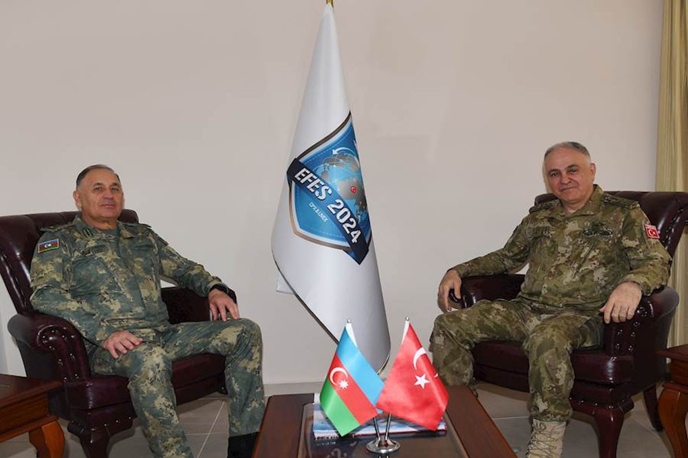 Kərim Vəliyev türkiyəli həmkarı Metin Gürak ilə görüşüb