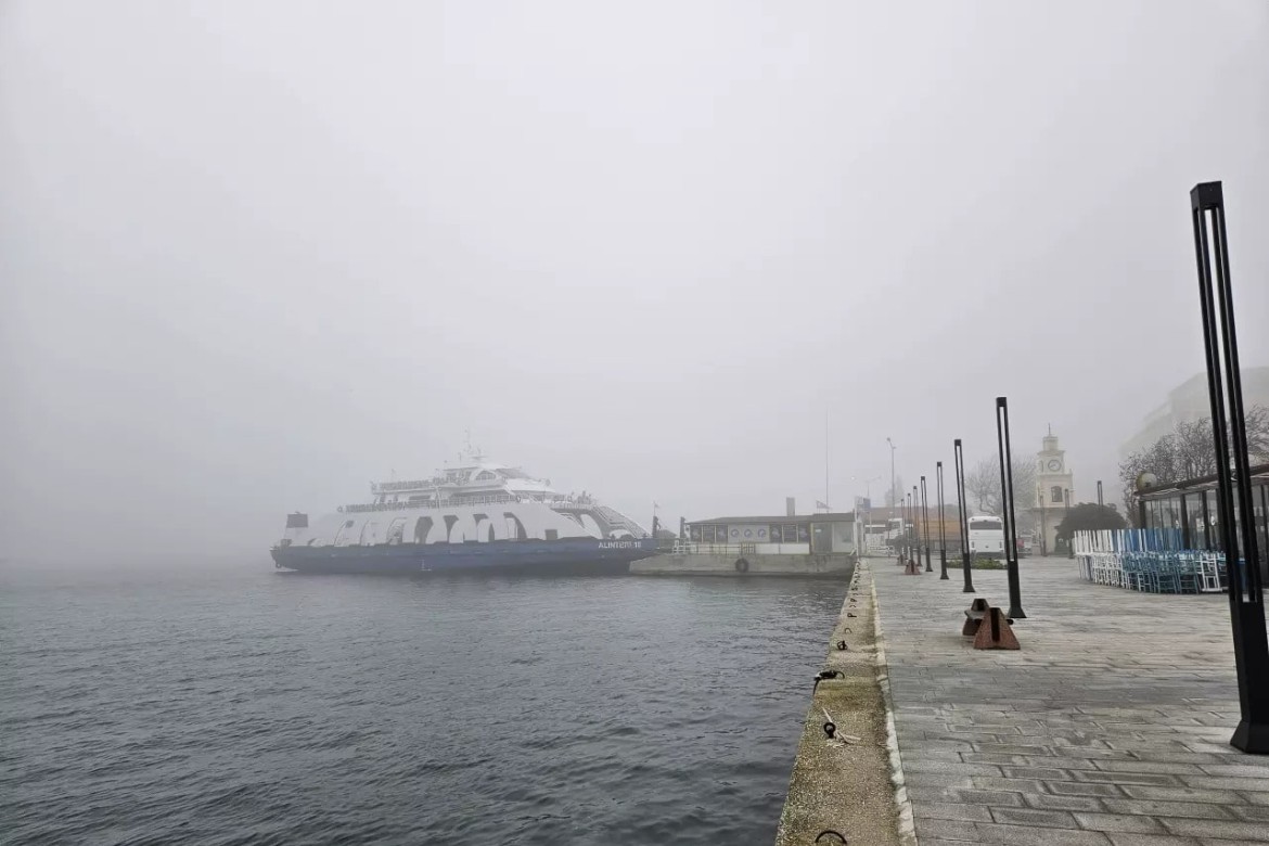 İstanbul Boğazı tək tərəfli gəmi trafikinə açılıb