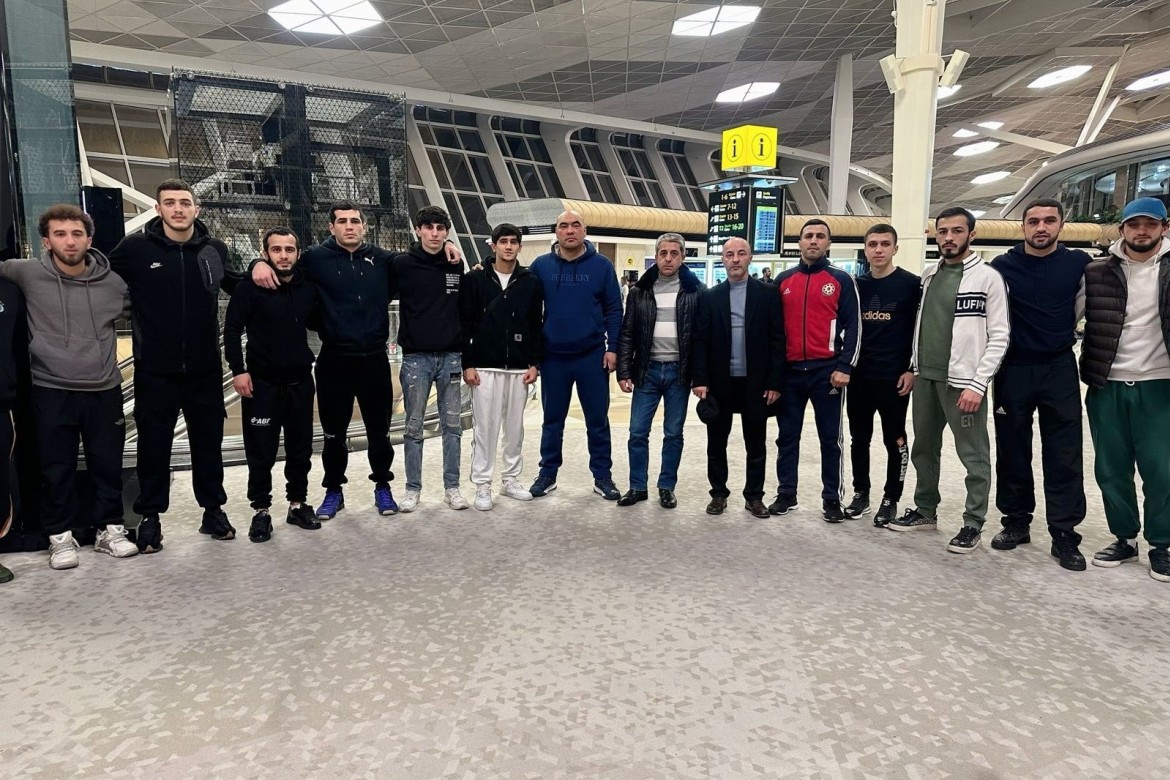 Boksçularımız hazırlıq üçün Qazaxıstana yollanıb