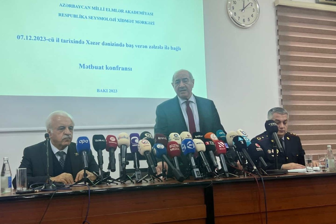 Azərbaycanda baş verən zəlzələ ilə bağlı mətbuat konfransı keçirilir