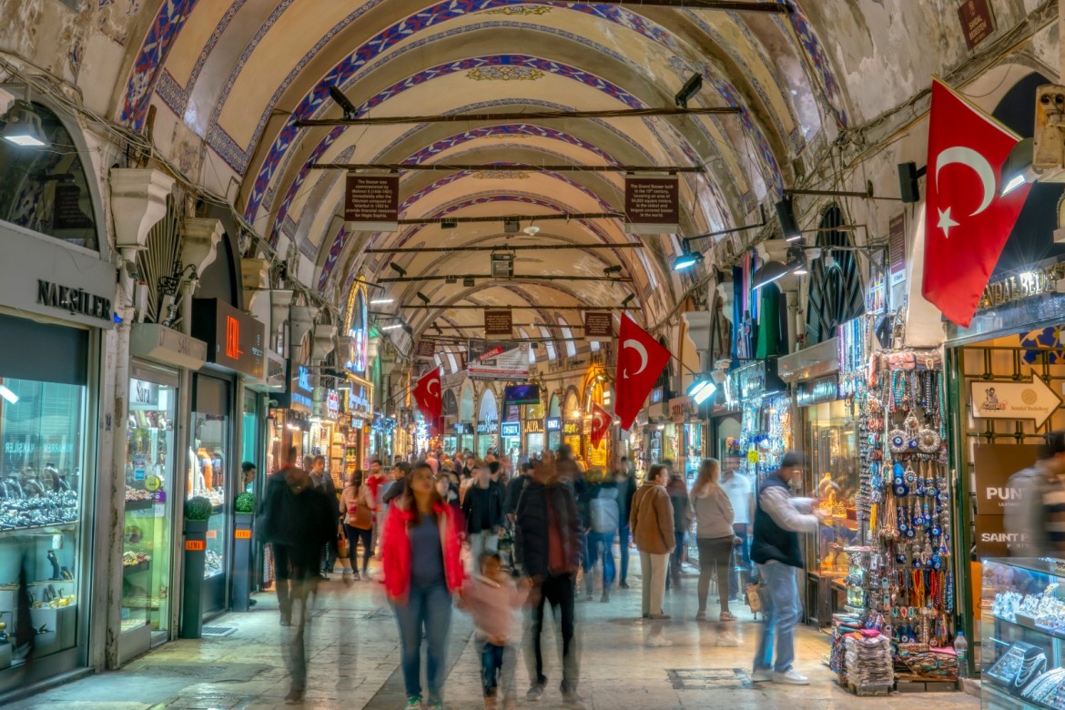 Qapalı Çarşı dünyanın ən qədim alış-veriş yerlərindən biridir
