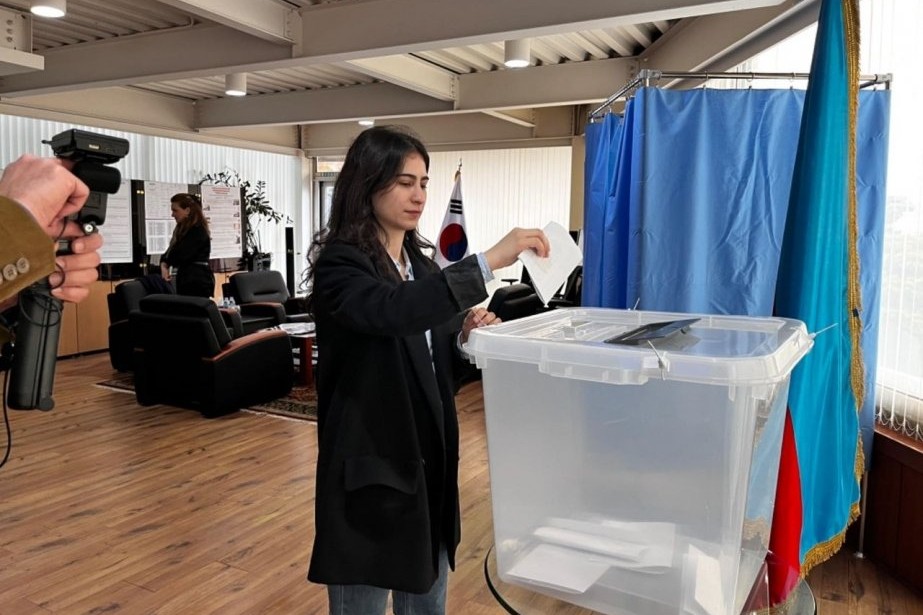 Cənubi Koreyada Azərbaycan Prezidenti seçkiləri ilə bağlı səsvermə başa çatıb