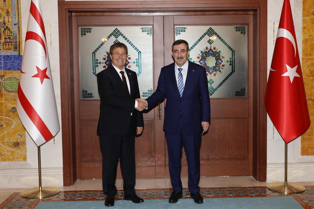 Cevdet Yılmaz KKTC Baş naziri ilə görüşüb