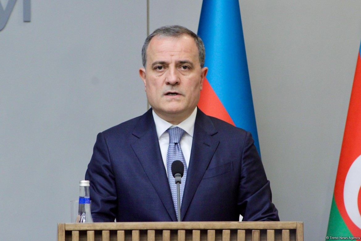 Ölkəmizin beynəlxalq müstəvidə rolunun artmasında fəal xarici siyasət kursu yürüdəcəyik - XİN rəhbəri
