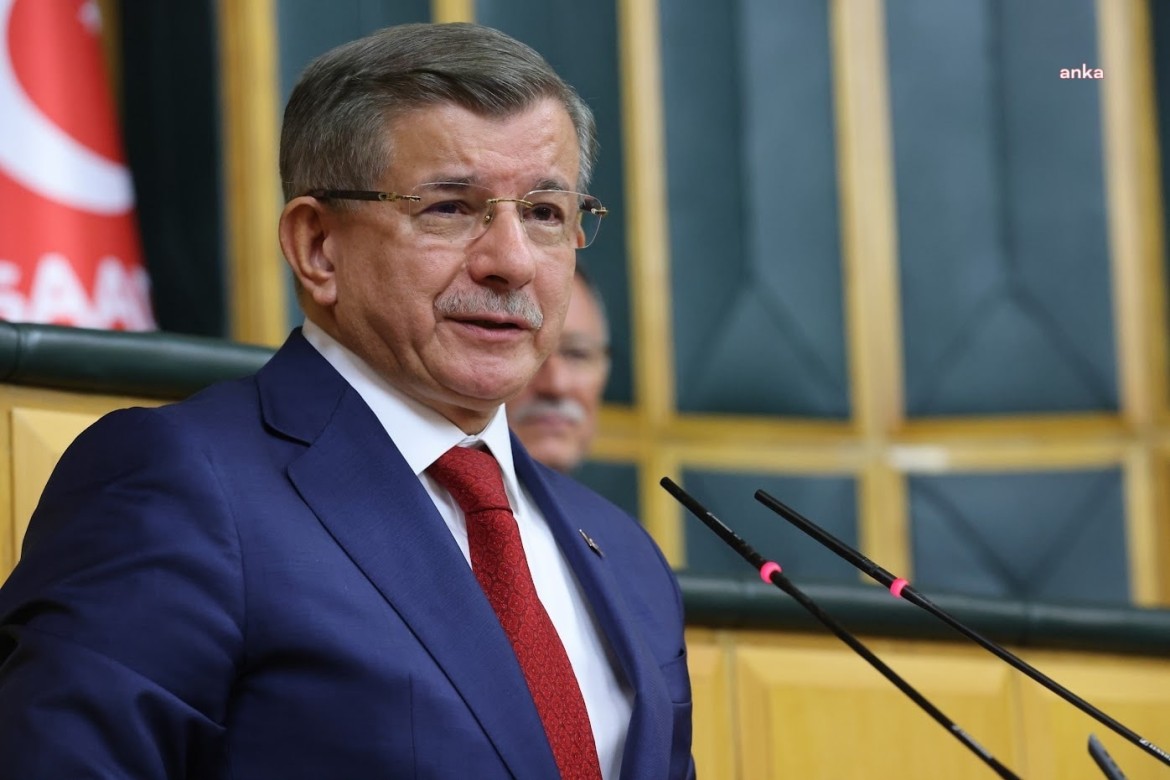 Əhməd Davudoğlu Qəzzaya getməyi planlayır