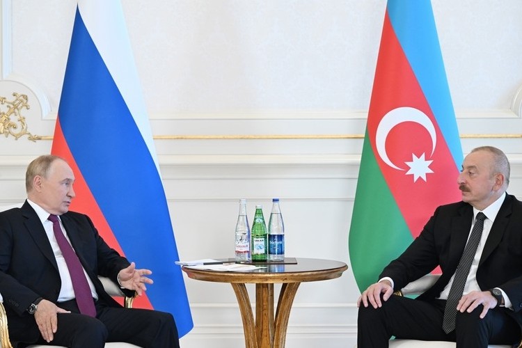 Azərbaycan ilə Rusiya arasında imzalanmış sənədlər mübadilə edilib (YENİLƏNİB)