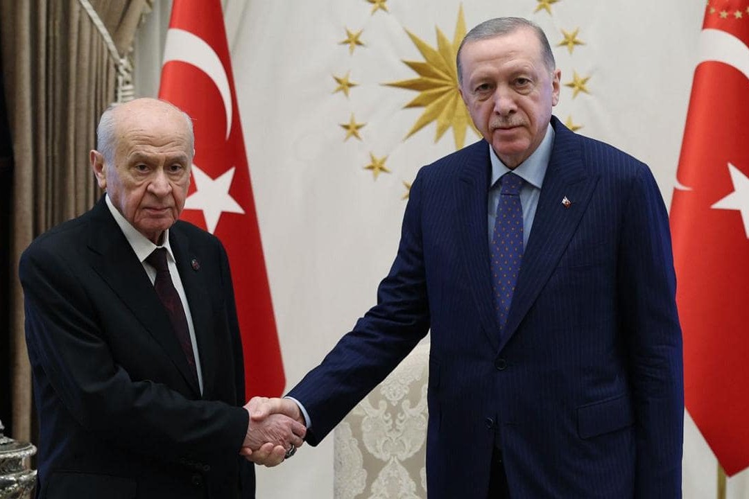 Ərdoğan MHP sədri ilə yeni konstitusiya məsələlərini müzakirə edəcək