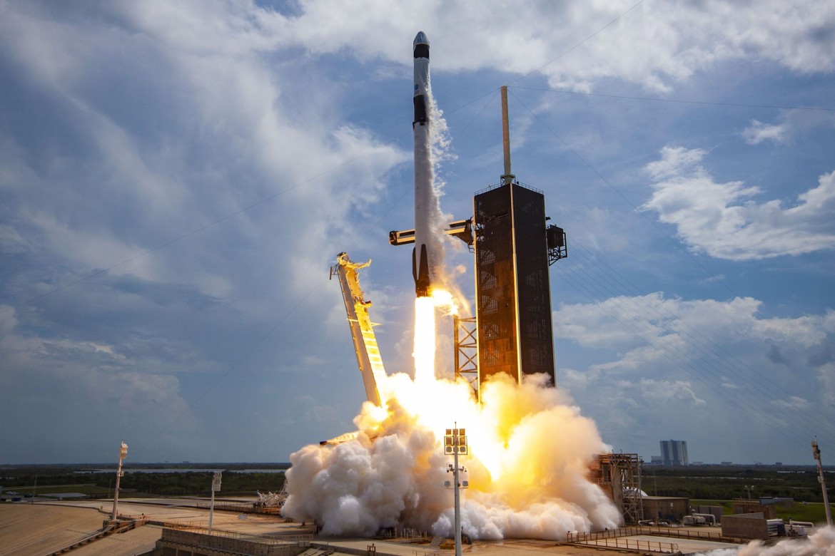 Peykləri daşıyan “Falcon-9” raketinin missiyası uğursuz olub