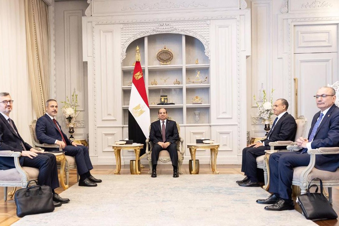 Hakan Fidan Misir prezidenti ilə Qəzzadakı hadisələri müzakirə edib