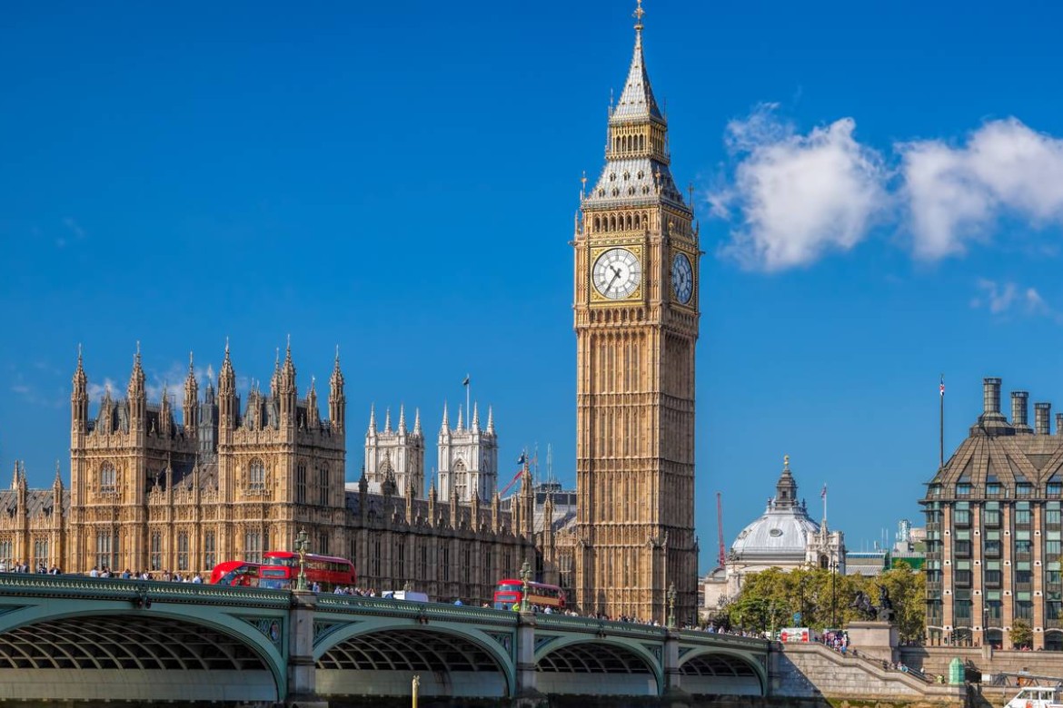Britaniya Ukraynada seçkilərin keçirilməsinə dəstək göstərəcək
