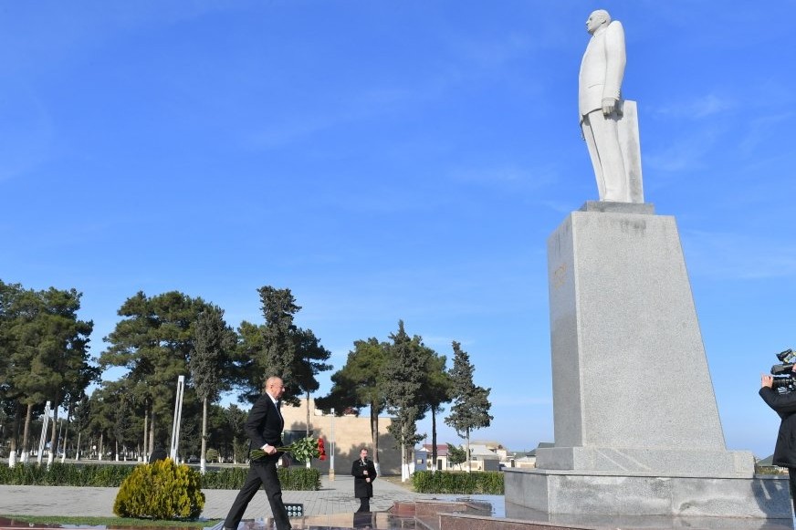 Prezident İlham Əliyev Neftçala rayonuna səfər edib