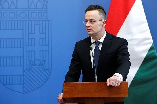 Macarıstan Ukraynaya ayrılacaq 90 milyard avroluq Aİ kreditini bloklayacağını açıqladı
