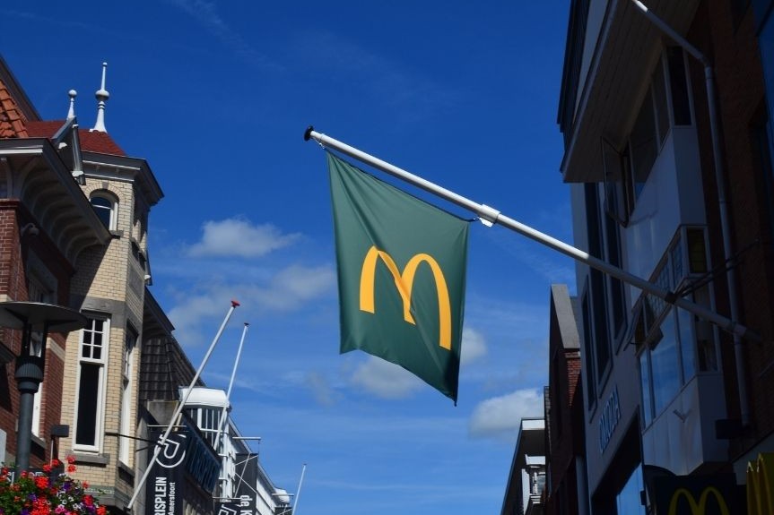 Boykot McDonald's-ın səhmlərinin 4% azalmasına səbəb olub