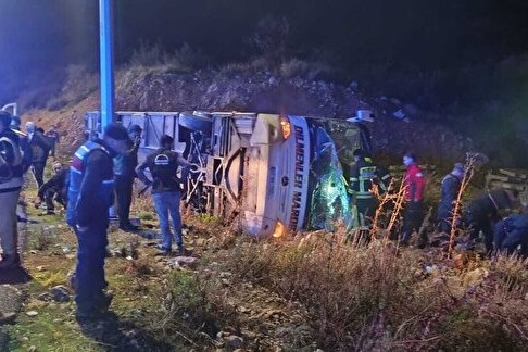 Türkiyədə ağır yol qəzası baş verib: 9 ölü, 30 yaralı
