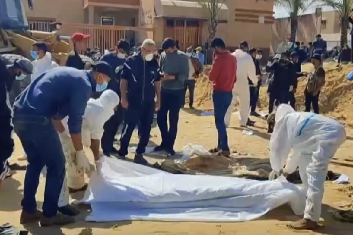 Qəzzadakı kütləvi məzarlıqların sayı artmağa davam edir
