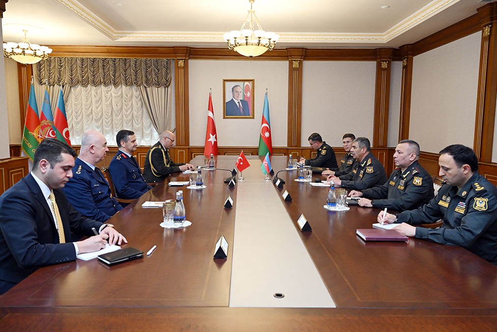 Zakir Həsənov türkiyəli nümayəndə heyəti ilə görüşüb