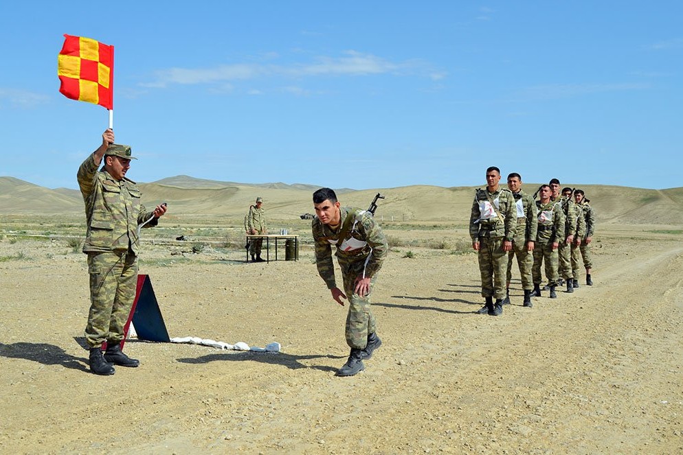 Azərbaycan Ordusunda hərbiləşdirilmiş kross birinciliyi keçirilib