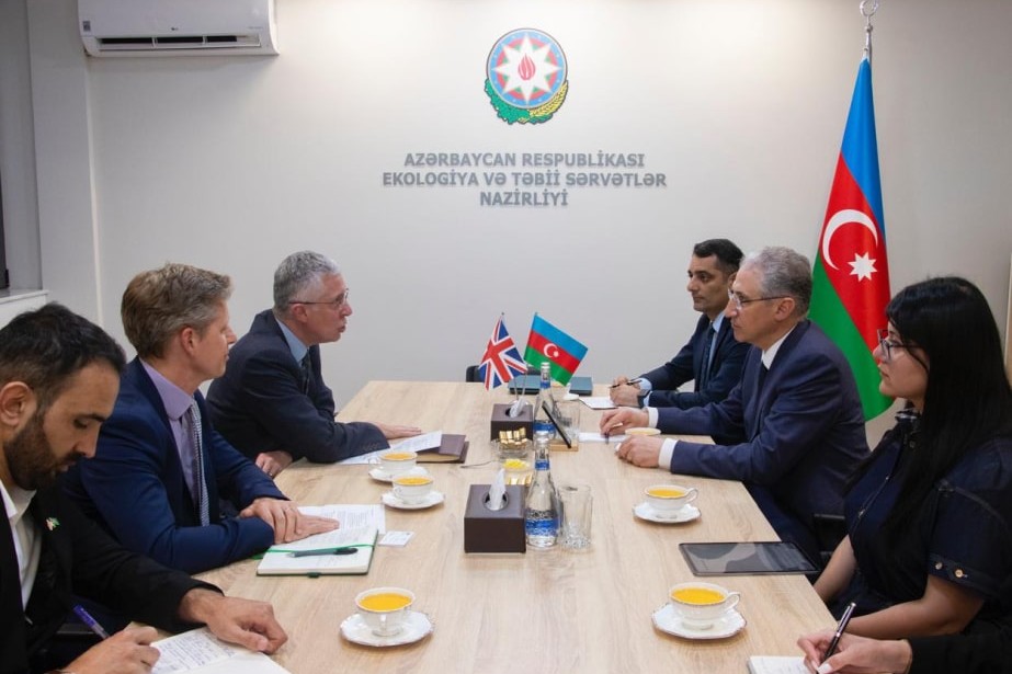 Muxtar Babayev Böyük Britaniya səfiri ilə görüş keçirib