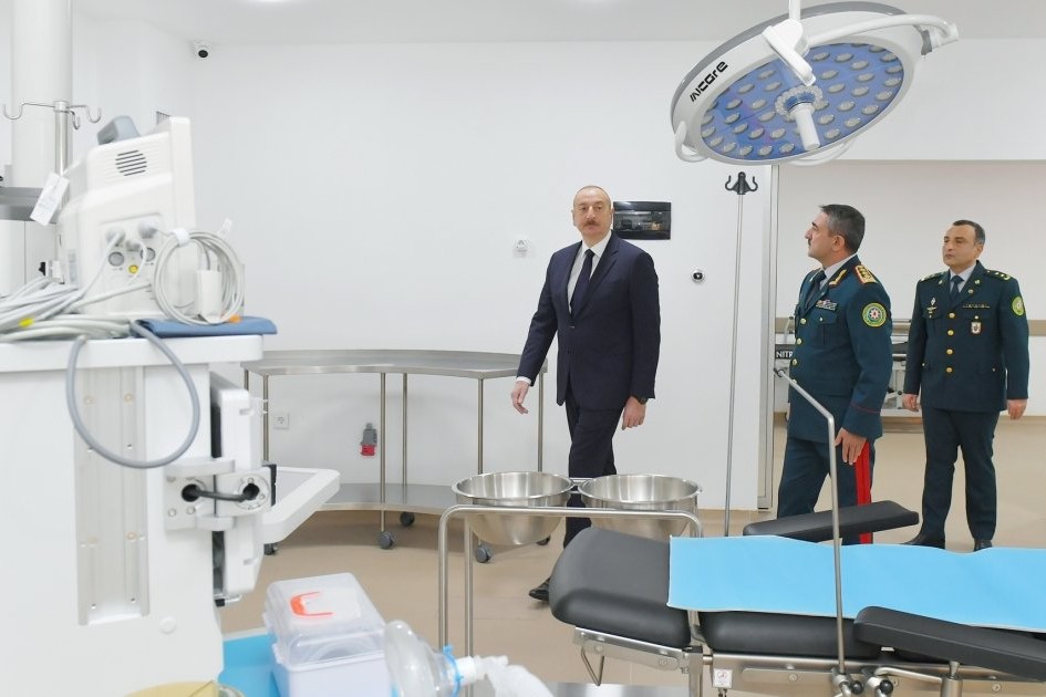 Prezident İlham Əliyev Bakıda Dövlət Sərhəd Xidmətinin yeni hərbi hospital kompleksinin açılışında iştirak edib