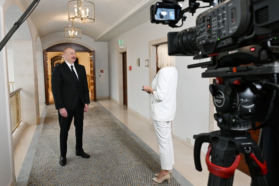Prezident İlham Əliyev “Euronews” televiziyasına müsahibə verib