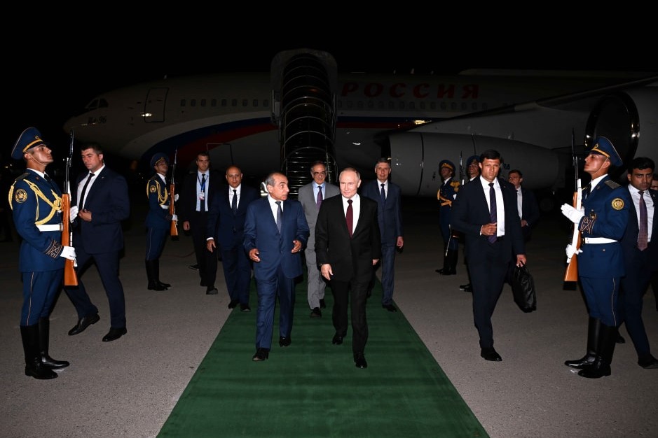 Rusiya Prezidenti Vladimir Putin Azərbaycana dövlət səfərinə gəlib