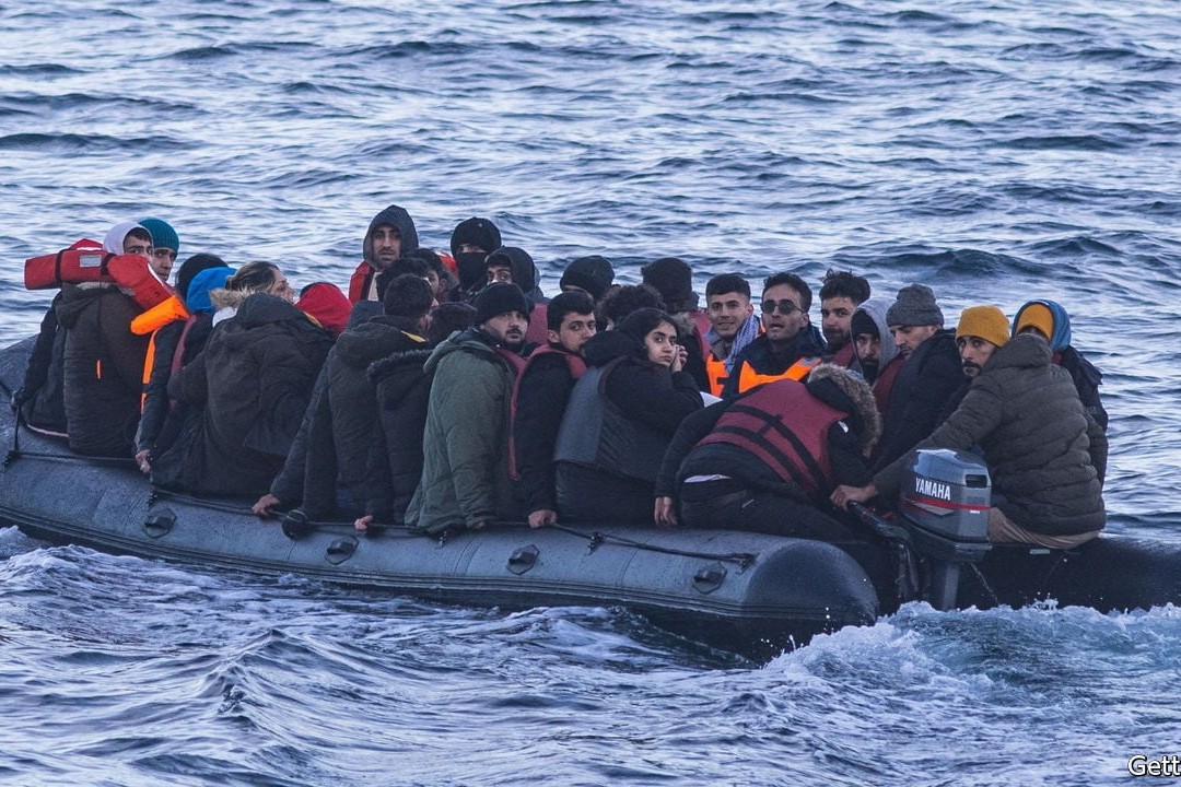Dünyanın ən çox miqrant olan on ölkəsi açıqlanıb