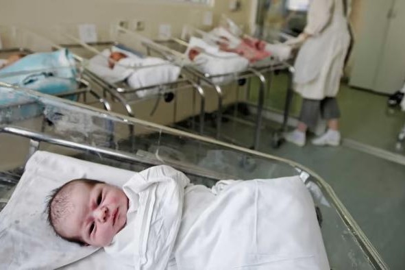 Rusiyada doğum səviyyəsi fəlakətli hesab olunur