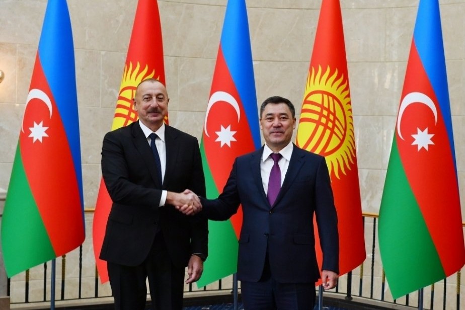 Sadır Japarov Prezident İlham Əliyevə zəng edib