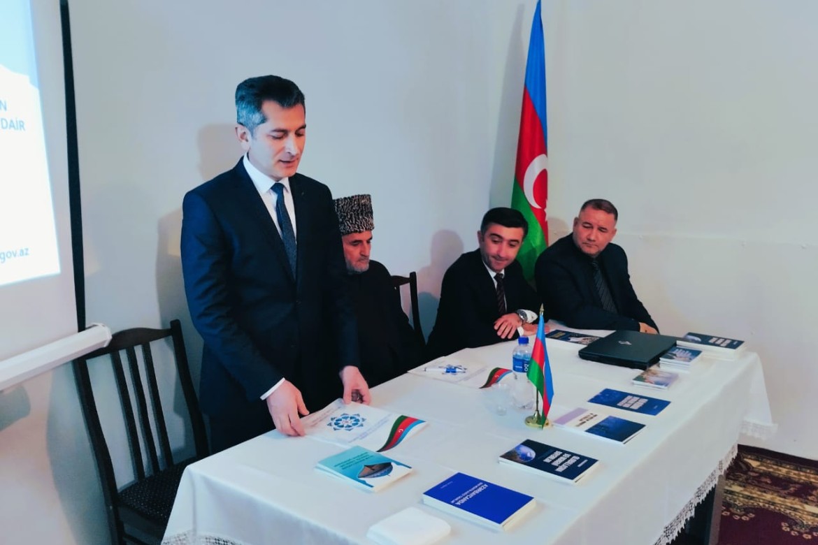 Siyəzəndə din xadimləri ilə 2023-cü ilin yekunlarına və qarşıda duran vəzifələrə həsr edilmiş müşavirə keçirilib