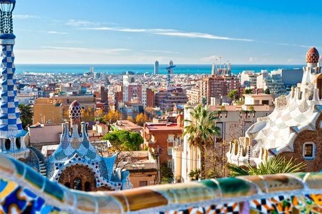 İspaniya turist sayı ilə bağlı yeni rekorda hazırlaşır