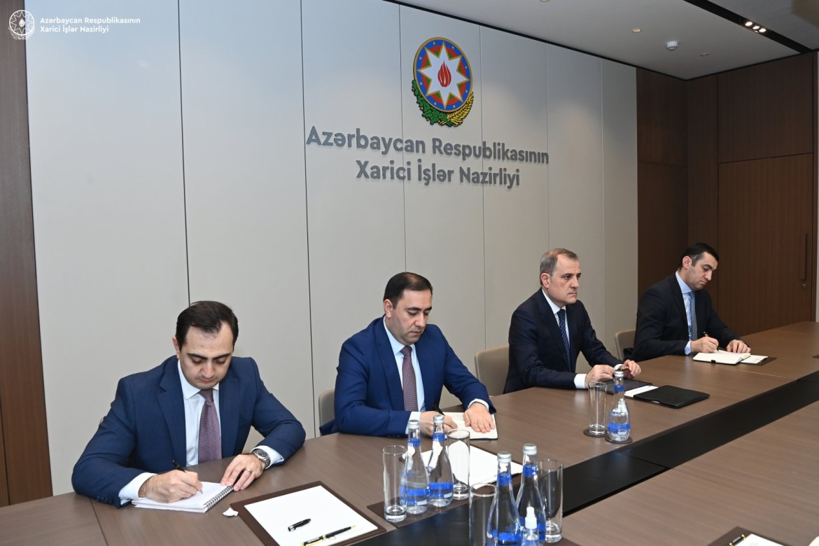 Sülh sazişi ilə bağlı layihəni Azərbaycan Ermənistana təqdim edib