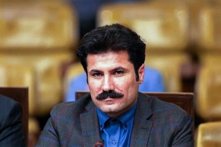 İran tarixində ilk dəfə sünni siyasətçi prezident köməkçisi seçilib