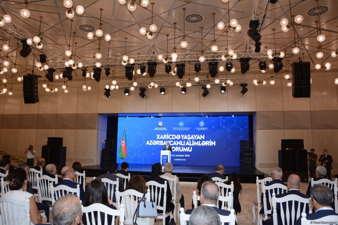 Bakıda Xaricdə Yaşayan Azərbaycanlı Alimlərin Forumunun ilk günü başa çatıb