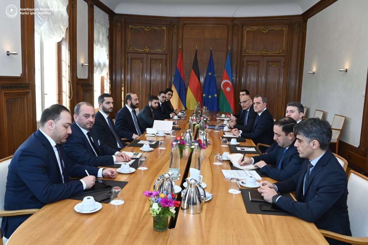 Azərbaycan və Ermənistan XİN rəhbərlərinin görüşünün ikinci günü keçirilir