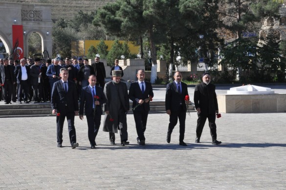 Şabran rayonunun din xadimləri tərəfindən Şəhidlər xiyabanı ziyarət olunub