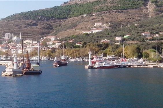 Keçən ilin yanvar-dekabr aylarında Marmara adası limanı mindən çox gəmi qəbul edib (ÖZƏL)