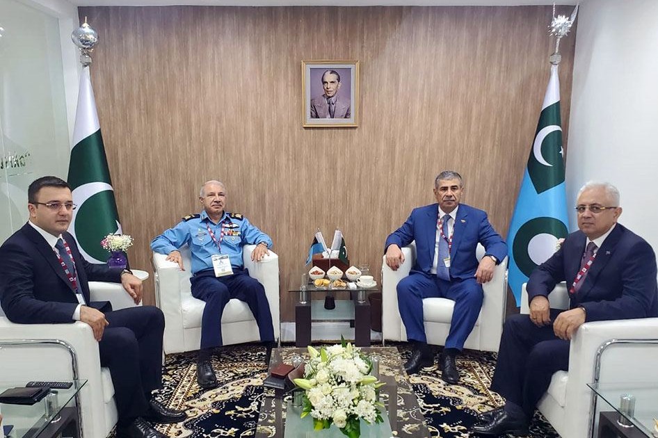 Zakir Həsənov Pakistanın Aviasiya Kompleksinin sədri ilə görüşüb