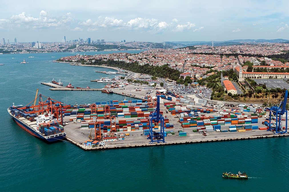 Türkiyənin Mersin limanı 28 milyon tondan çox yük qəbul edib (ÖZƏL)