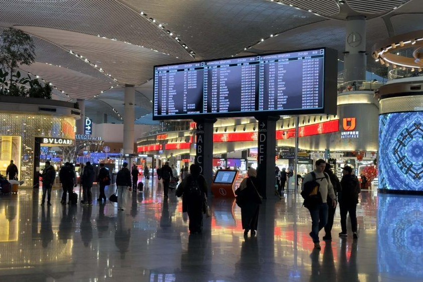 Türkiyədə terror sonrası hava limanlarında narıncı həyəcan siqnalı