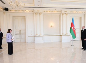Prezident İlham Əliyev İspaniyanın Azərbaycanda yeni təyin olunmuş səfirinin etimadnaməsini qəbul edib