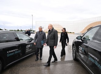 Prezident İlham Əliyev və Birinci xanım Mehriban Əliyeva Bakı Olimpiya Stadionunun ərazisində COP29-la bağlı yaradılan şəraitlə tanış olublar