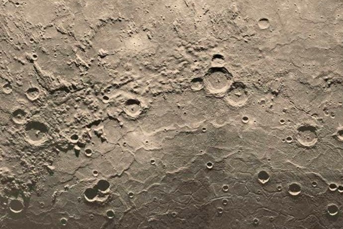 Ayda müsəlman alimlərin şərəfinə verilmiş krater adları